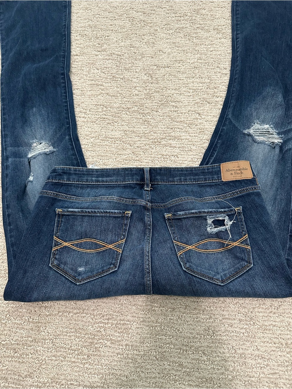 Jeans - Picture 2 of 2